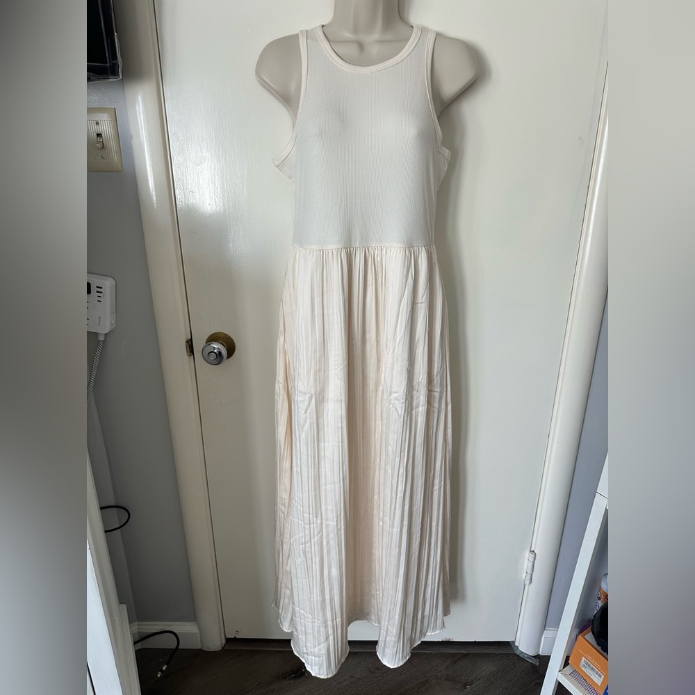 Dkny Cream Pleated Sleeveless Midi Dress - Picture 3 of 10